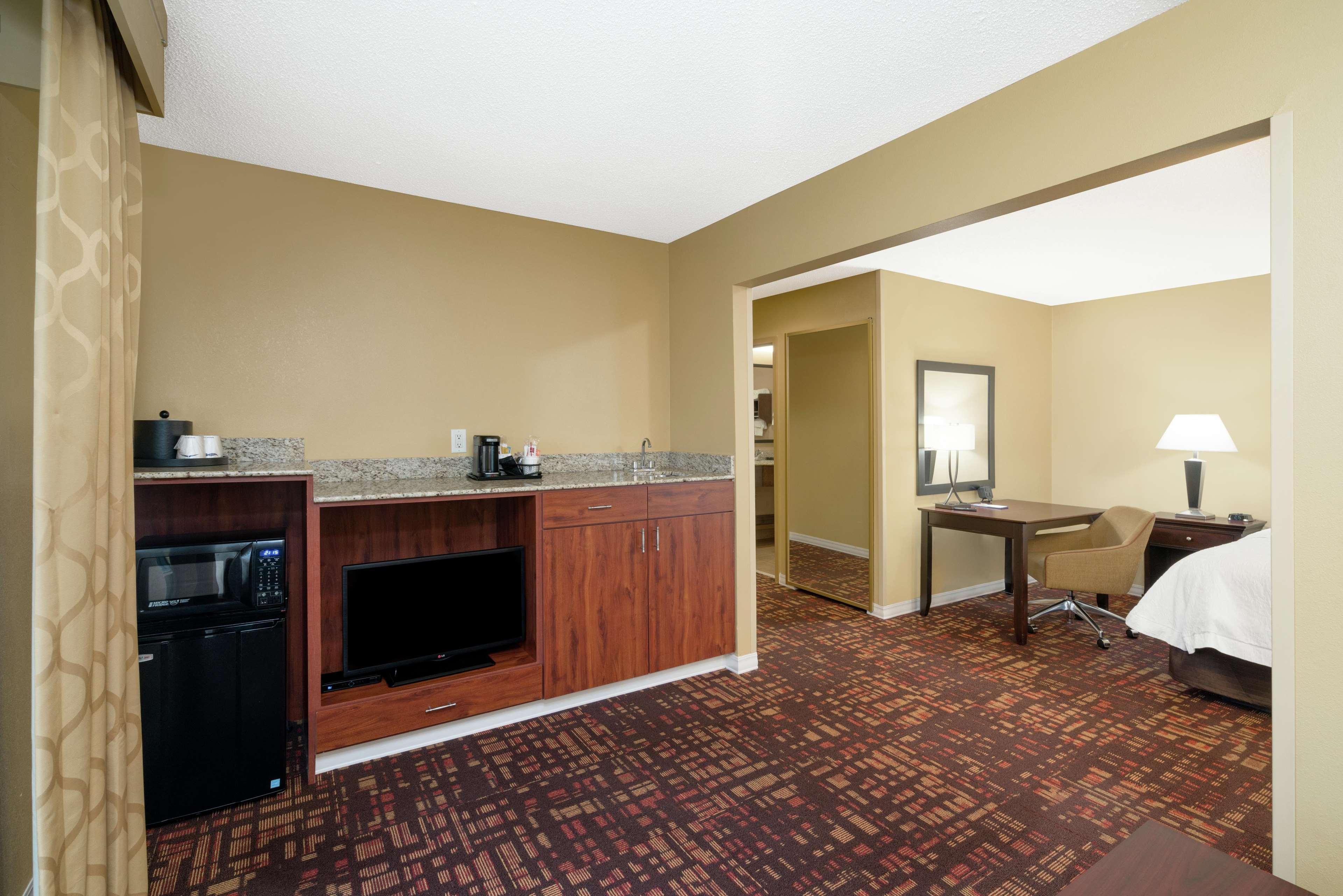 Hampton Inn Corydon Экстерьер фото