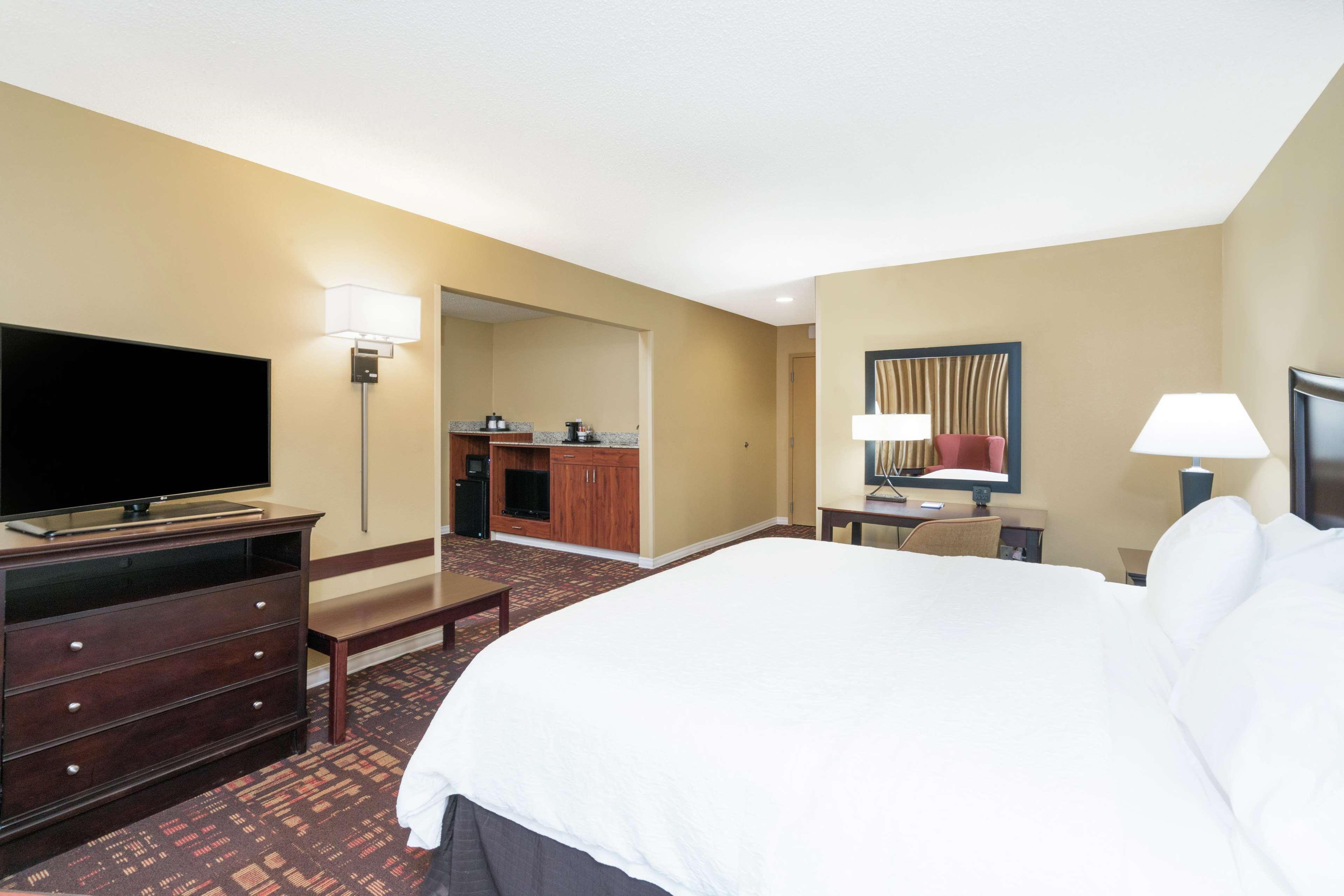 Hampton Inn Corydon Экстерьер фото