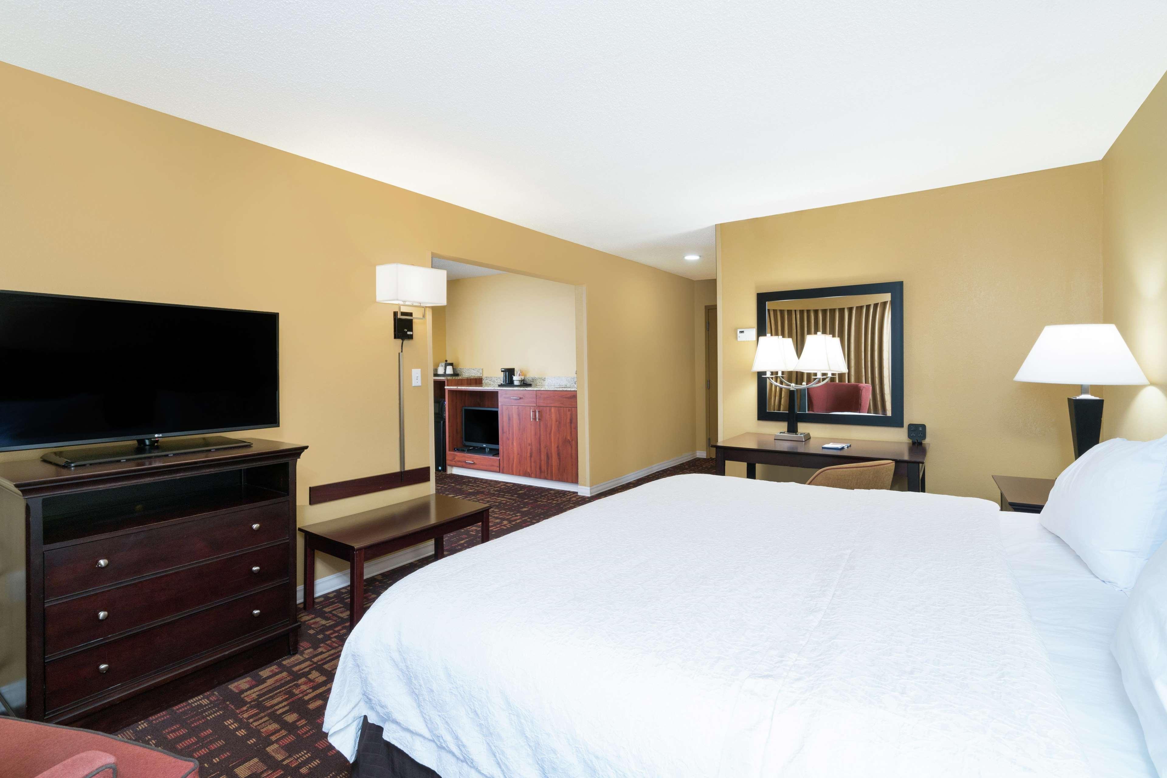 Hampton Inn Corydon Экстерьер фото