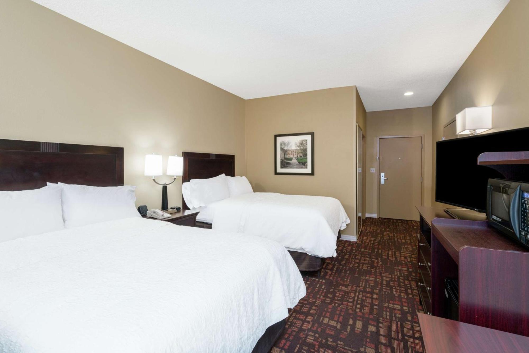 Hampton Inn Corydon Экстерьер фото