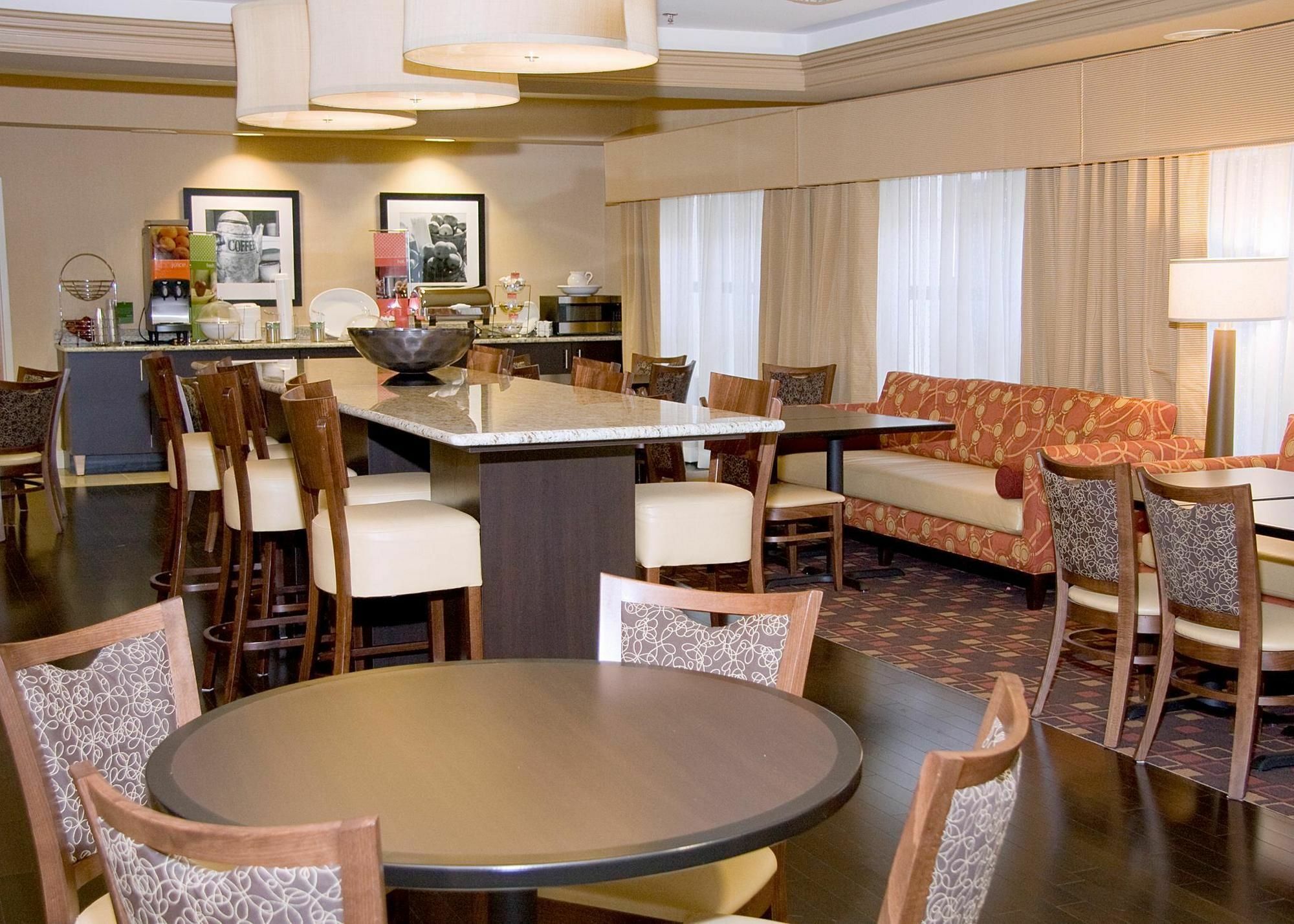 Hampton Inn Corydon Экстерьер фото